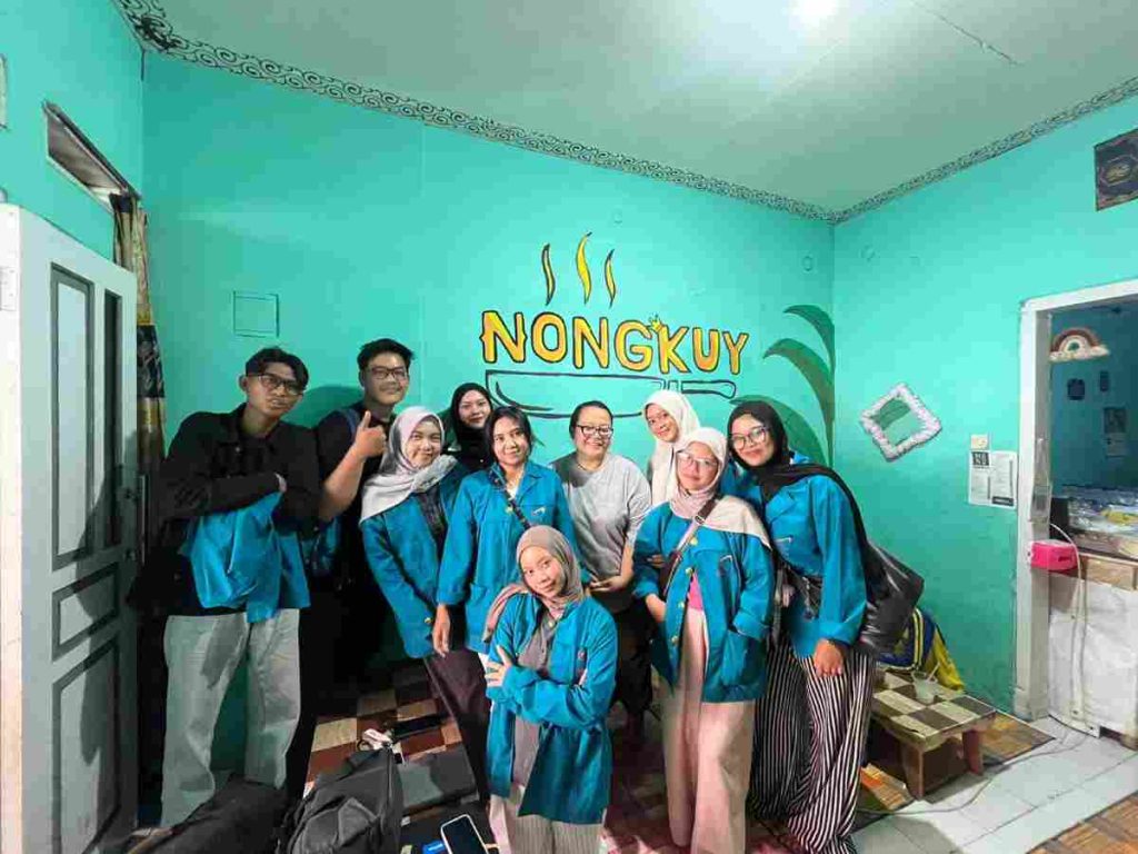 Mahasiswa STIKOM Bandung Akselerasi UMKM Lewat “Scale Up Digital”